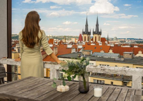 Sunny Condo in Holešovice by Prague Days